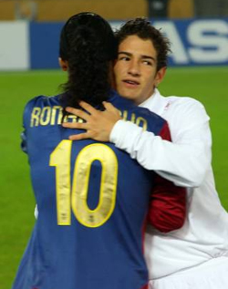 Pato e Ronaldinho nella finale 2006 della Coppa Intercontinentale: potrebbero ritrovarsi insieme nel Milan